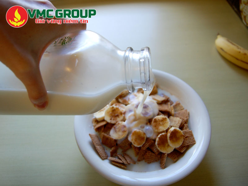 Những công dụng của bột sữa gầy trong thực phẩm