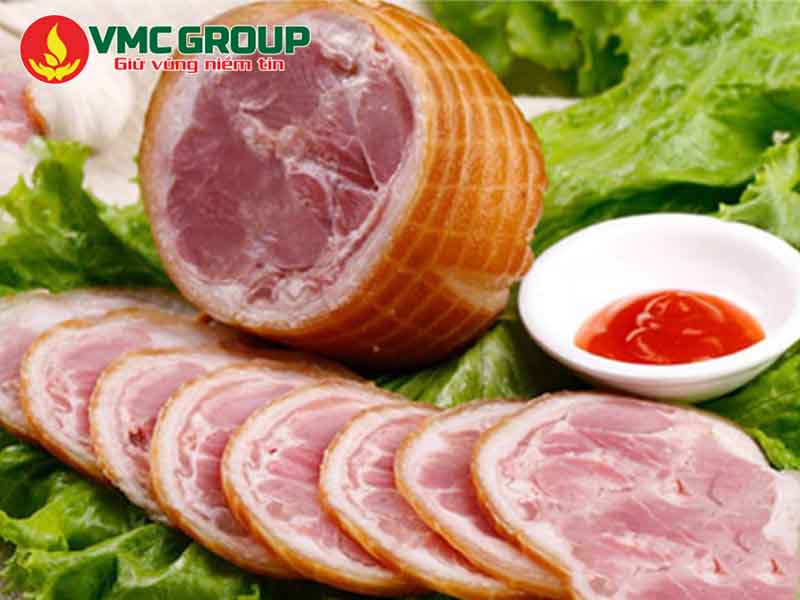 Sử dụng phụ gia tạo màu giúp jambon có màu sắc đẹp mắt