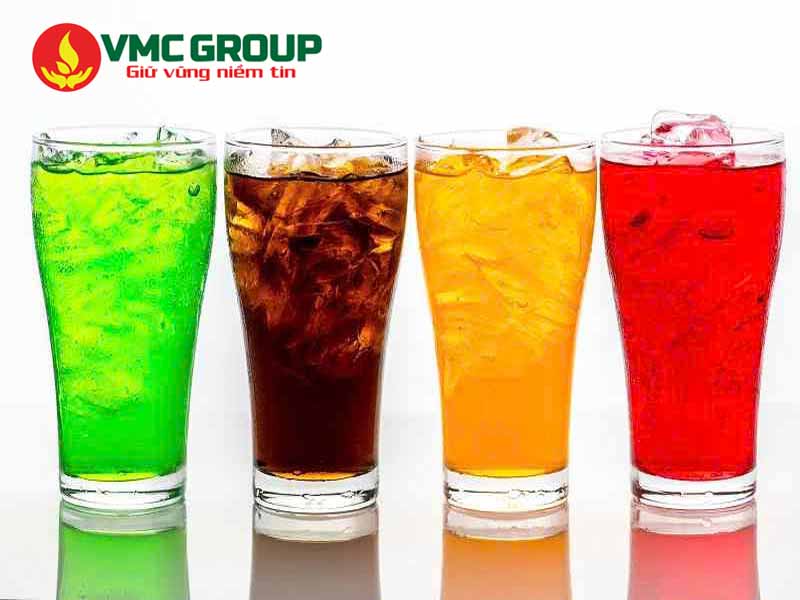 Ứng dụng của chất tạo màu thực phẩm trong sản xuất nước ngọt