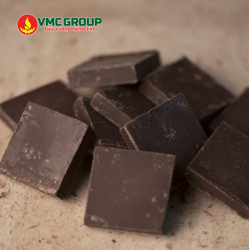 Isomalt được dùng trong sản xuất chocolate ít ngọt