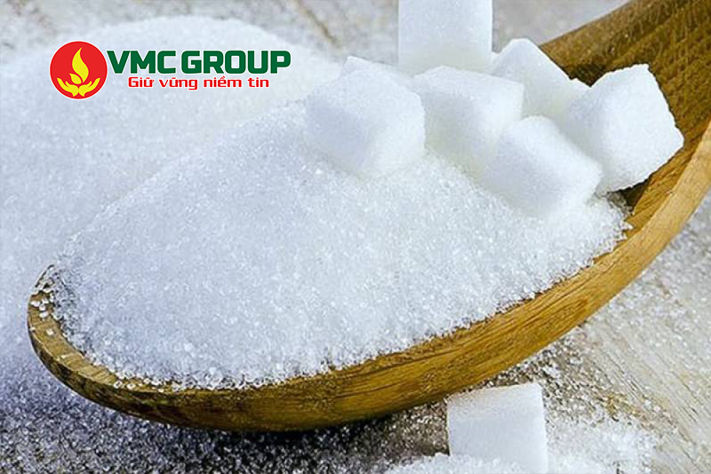 Đường Isomalt có dạng hạt màu trắng, vị ngọt nhẹ